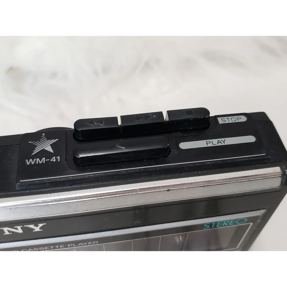 BROKEN FOR PARTS Sony Walkman WM-41 Stereo Cassette Tape Player Portable